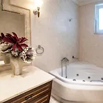 Akrata's Elegant Luxury