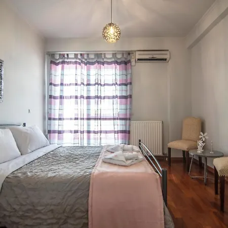 Akrata's Elegant Luxury Apartment Akrata