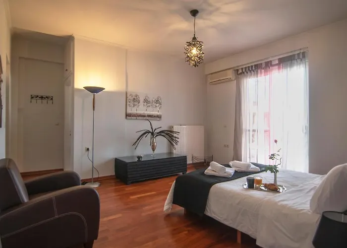 Akrata's Elegant Luxury Apartamento Akrata